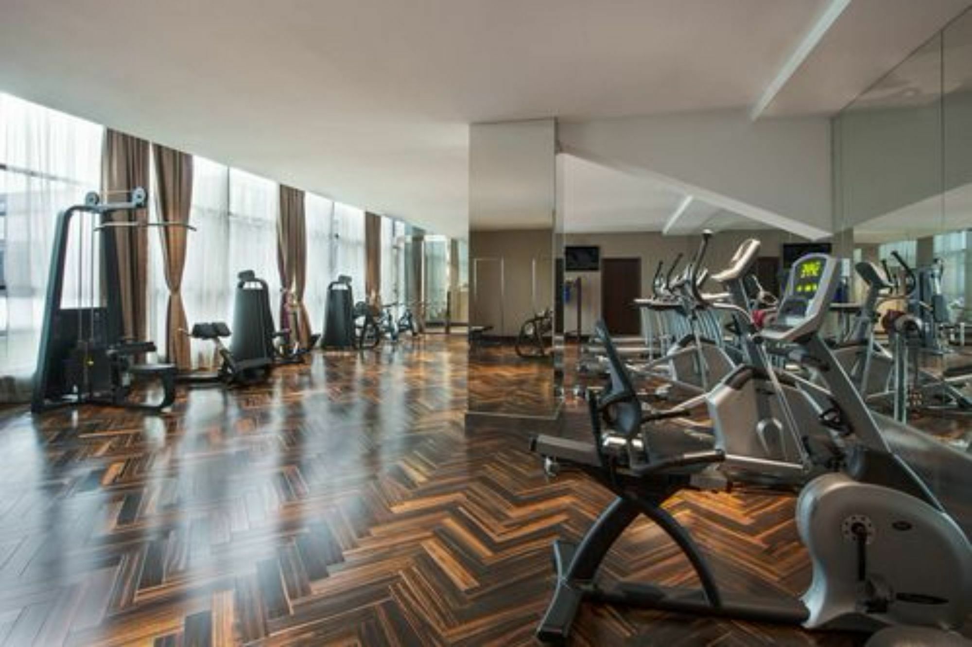 Xi'An Tanglong International Hotel Екстер'єр фото